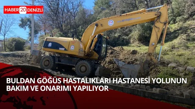 Buldan Göğüs Hastalıkları Hastanesi yolunun bakım ve onarımı yapılıyor