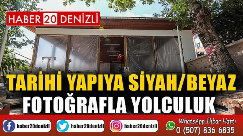 Tarihi yapıya siyah/beyaz fotoğrafla yolculuk