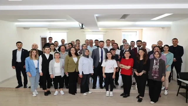 Mesai arkadaşlarıyla bayramlaşan Başkan Tatık'tan birlik ve beraberlik vurgusu