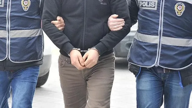 Denizli'de Cinayet ve Dolandırıcılıktan Aranan 2 Hükümlü Yakalandı