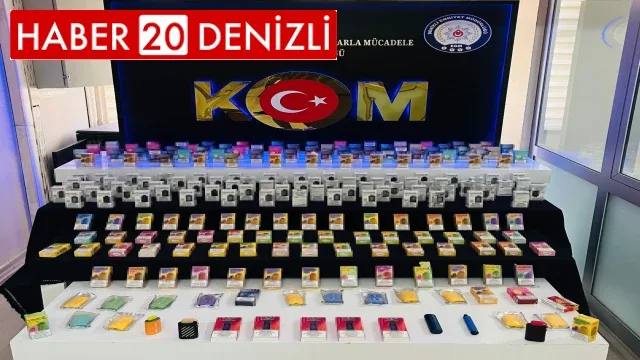 Kaçak elektronik sigaralarla yakalandılar