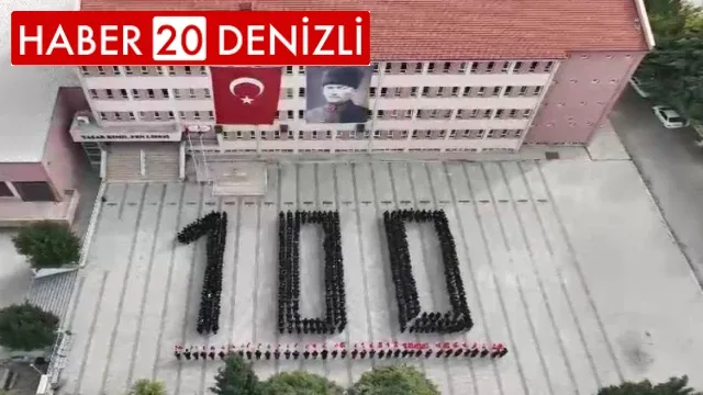 Cumhuriyet için öğretmenler klip yaptı, öğrenciler ise koreografi çizdi