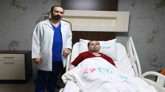 Anestezi alamayan kas hastası uyanık bir şekilde ameliyat edildi