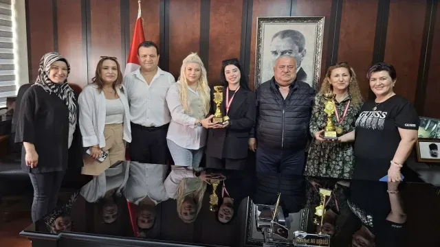DESOB Başkanı Erbeği, Denizli’nin yıldızlarını ağırladı
