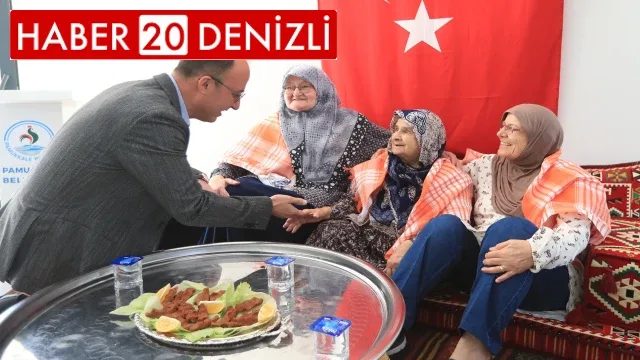 Pamukkale’de koca çınarlar her hafta bir etkinlikle eğleniyor