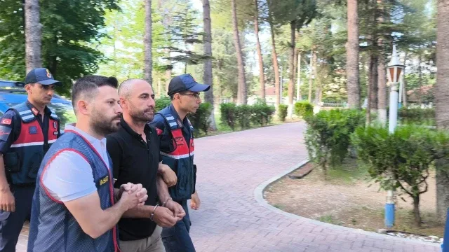 Her gün işe gider gibi hırsızlık yapıp, 140 ayrı suçtan 20 milyonluk vurgun yaptı