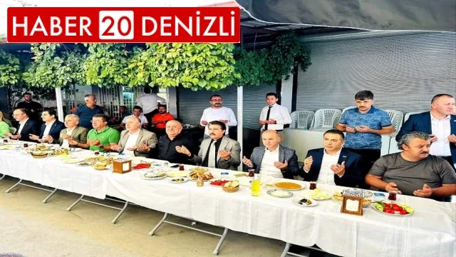 Denizli protokolü pazaryeri kahvaltısında buluştu