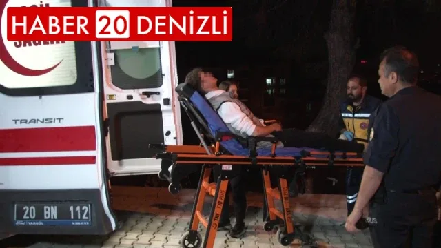 Pompalı tüfekten çıkan saçmalar yol kenarında oturan gençlere isabet etti; 4 yaralı