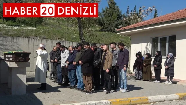 Annesinin boğarak öldürdüğü Zeynep bebek son yolculuğuna uğurlandı