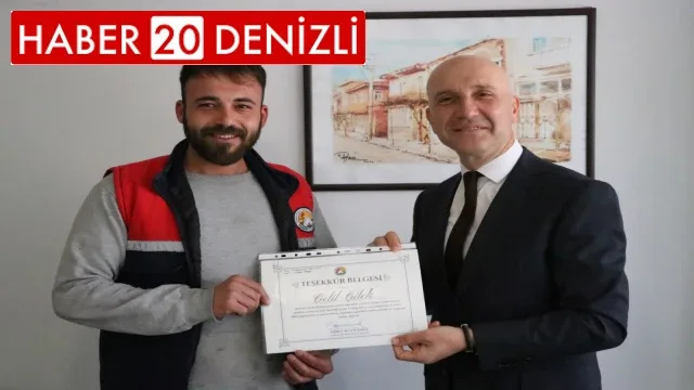 Başkan Özbaş’tan deprem bölgesinde görevli personel ve gönüllülere teşekkür belgesi