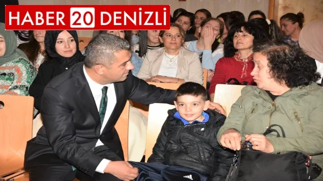 Okul öncesi öğretmenlerine otizm anlatıldı