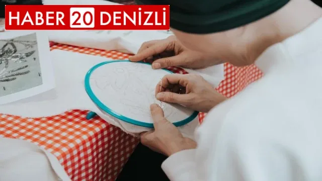 Sanatın ışığı Merkezefendi Sanat Merkezi’nde parlıyor