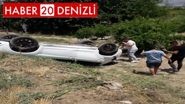 Takla atan otomobil şarampolde ters döndü: 2 yaralı