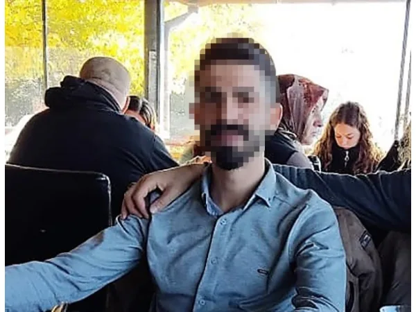 Fabrikada gördüğü katiline aşık olan Elif ailesinin izniyle evlenmiş