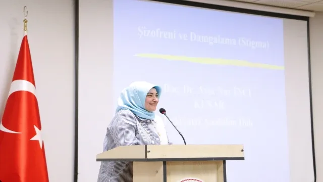 Ağır ruhsal hastalıklar ve şizofreni hastalarının damgalanmasıyla mücadele ediliyor