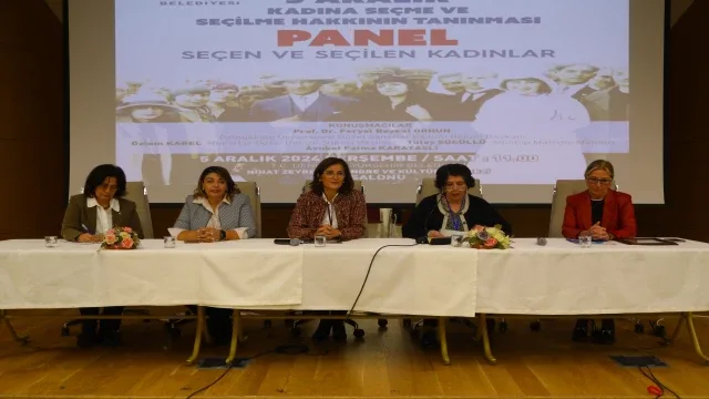 Denizli Kadın Meclisinden ‘Seçen ve Seçilen Kadınlar’ paneli