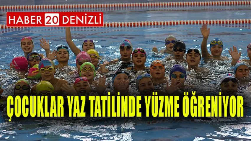Çocuklar Yaz Tatilinde Yüzme Öğreniyor