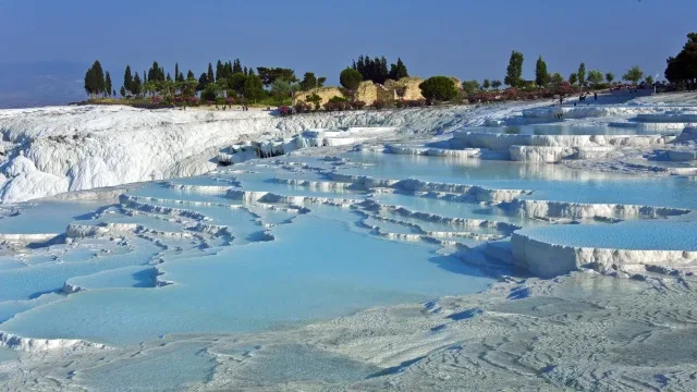 Enerya, dünya mirası Pamukkale'ye verdiği sözü tutmadı