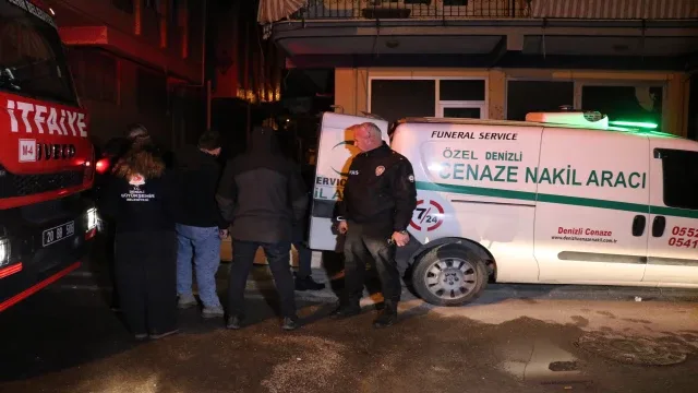 Denizli’de Sobadan Çıkan Yangında Çocuğunu 4. Kattan Bırakarak Kurtaran Anne Hayatını Kaybetti