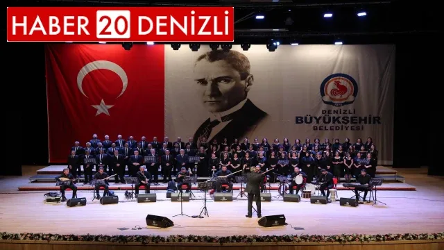 Denizli’de yılın son konserinde gönüller fethedildi