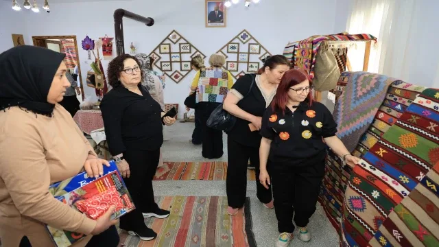 Gönüllü anneler Çameli'nin doğası ve kültürel zenginliklerine hayran kaldı