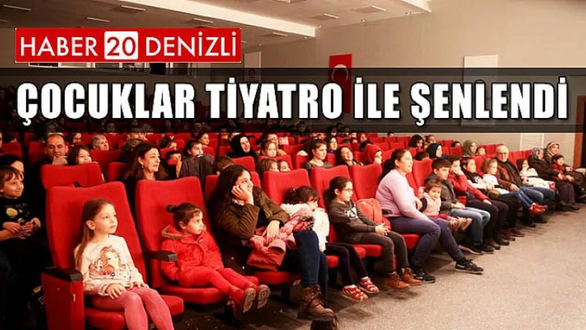 Çocuklar Tiyatro ile Şenlendi