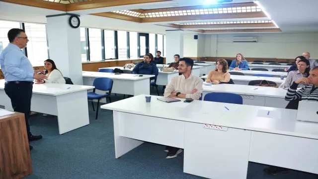 Denizli Ticaret Odası'dan üyelerine ücretsiz dış ticaret eğitimi