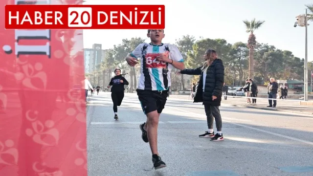 Gençler Ata’sı için koştu
