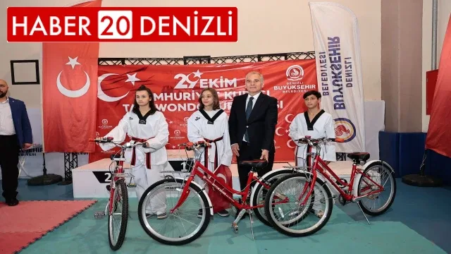 Denizli’ye 15 ilden gelen 400 sporcu turnuvada mücadele etti