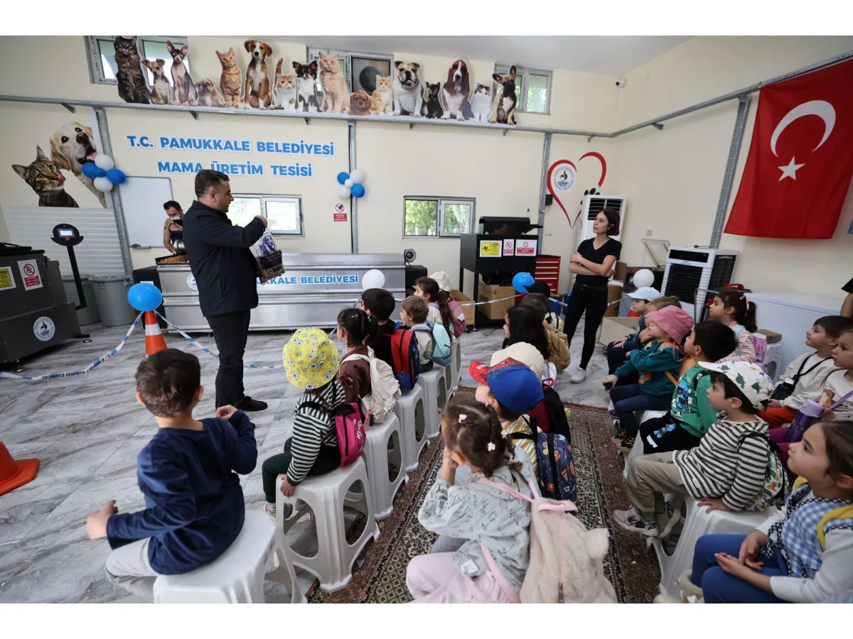 Minikler Pamukkale Belediyesi Mama Uretim Tesisini geziyor