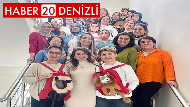 Merkez Çarşısı’nın kadın üreticileri ürün fotoğraflamayı öğreniyor