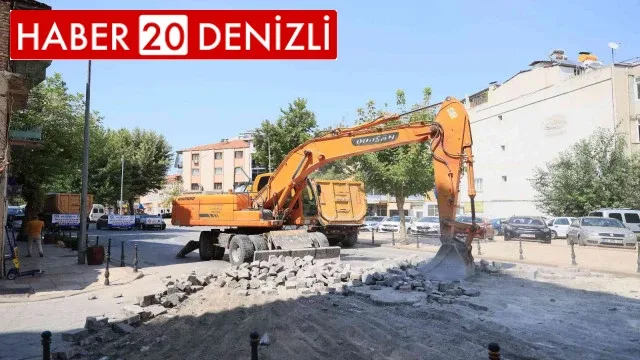 Denizli’de caddeler yenilenmeye devam ediyor