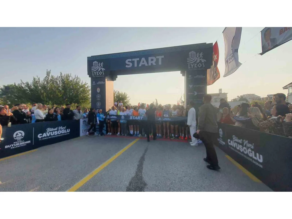 Lykos yarı maratonu’nda binlerce kişi koştu