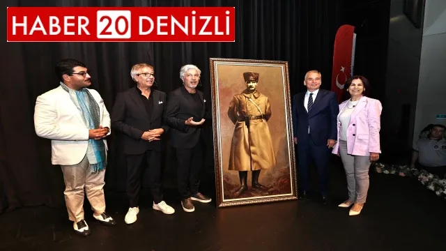 Süheyl-Behzat Uygur kardeşler Denizli’de sevenleriyle bir araya geldi