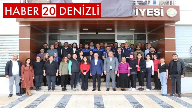 Başkan Özbaş, ekip arkadaşlarıyla bayramlaştı