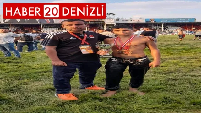 Kara Fırtına lakaplı Güreşçi başarıya doymuyor