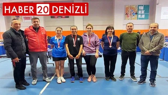 Masa tenisinin kazananları ödüllendirildi