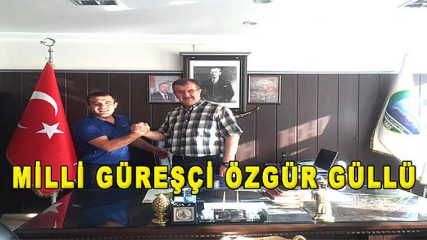 Milli Güreşçi Özgür Güllü