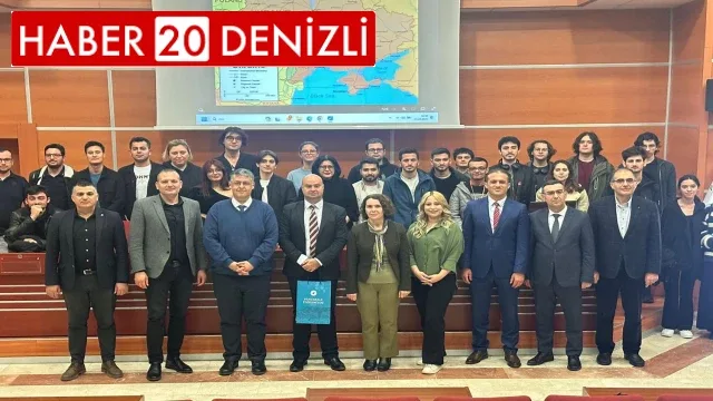 “Ukrayna: Doğu ile Batı’nın Çatışma Alanı” Konulu Konferansın Konuğu Deniz Berktay Oldu
