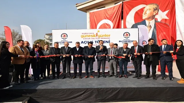 Karşıyaka Güneşli Günler Çocuk Gelişim Merkezi coşkuyla açıldı