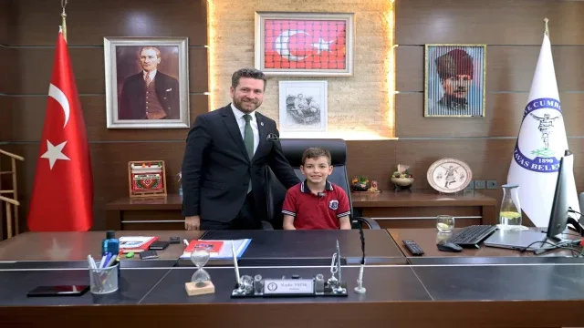 Tavas’ın geleceği çocuklar, belediye başkanlığı koltuğunu devraldı