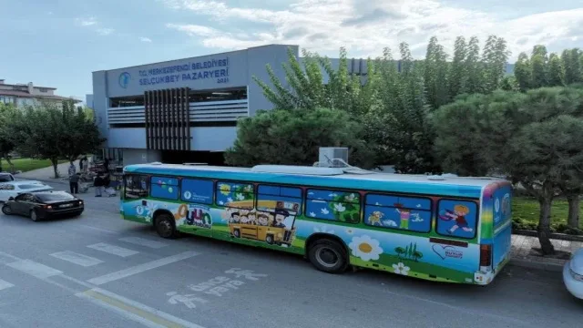 Merkezefendi'de Oyun Otobüsü Hizmeti Devam Ediyor