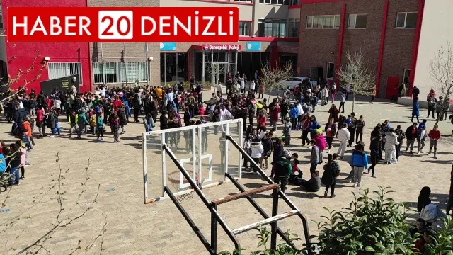 Kolejde çıkan yangında tahliye edilen öğrenciler evlerine gönderildi