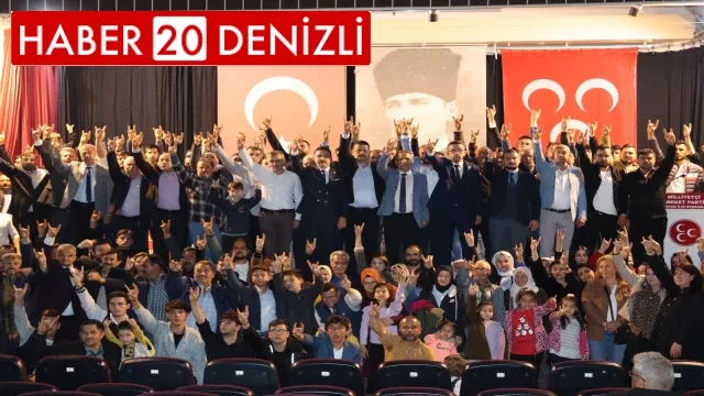 Denizli'de CHP ve İYİ Parti'den istifa eden 324 kişi MHP'ye katıldı