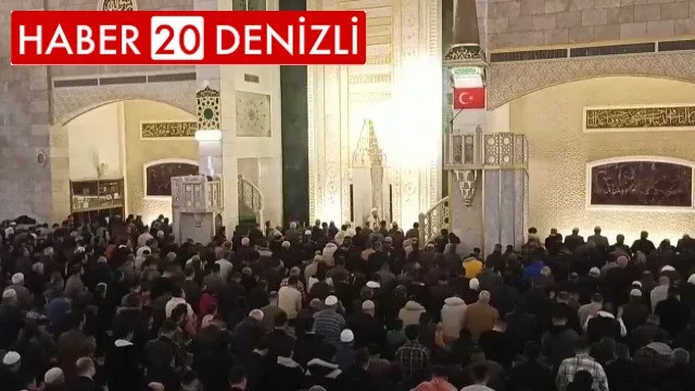 Denizli'de Berat Kandili dualarla idrak edildi