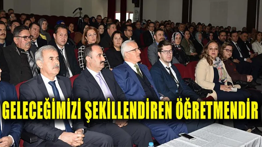 Geleceğimizi Şekillendiren Öğretmendir