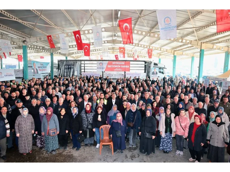 Denizli Büyükşehir’den üreticiye 2 milyon kiloluk gübre desteği