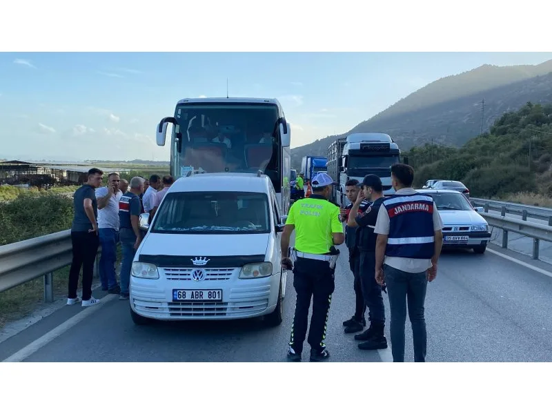Tatilden dönen jandarma personelinden cesur müdahale