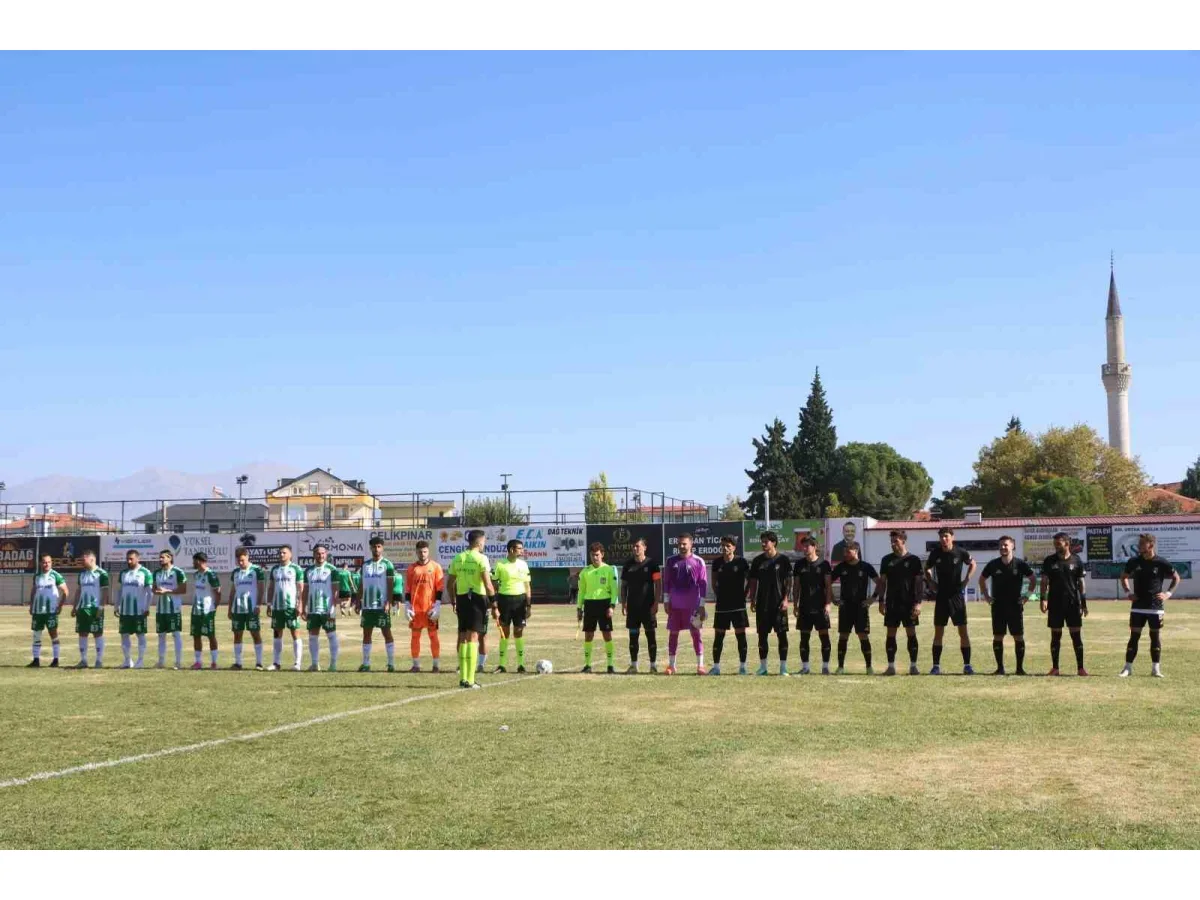 Yeşil Çivril Belediyespor evinde yıkıldı: 0-3