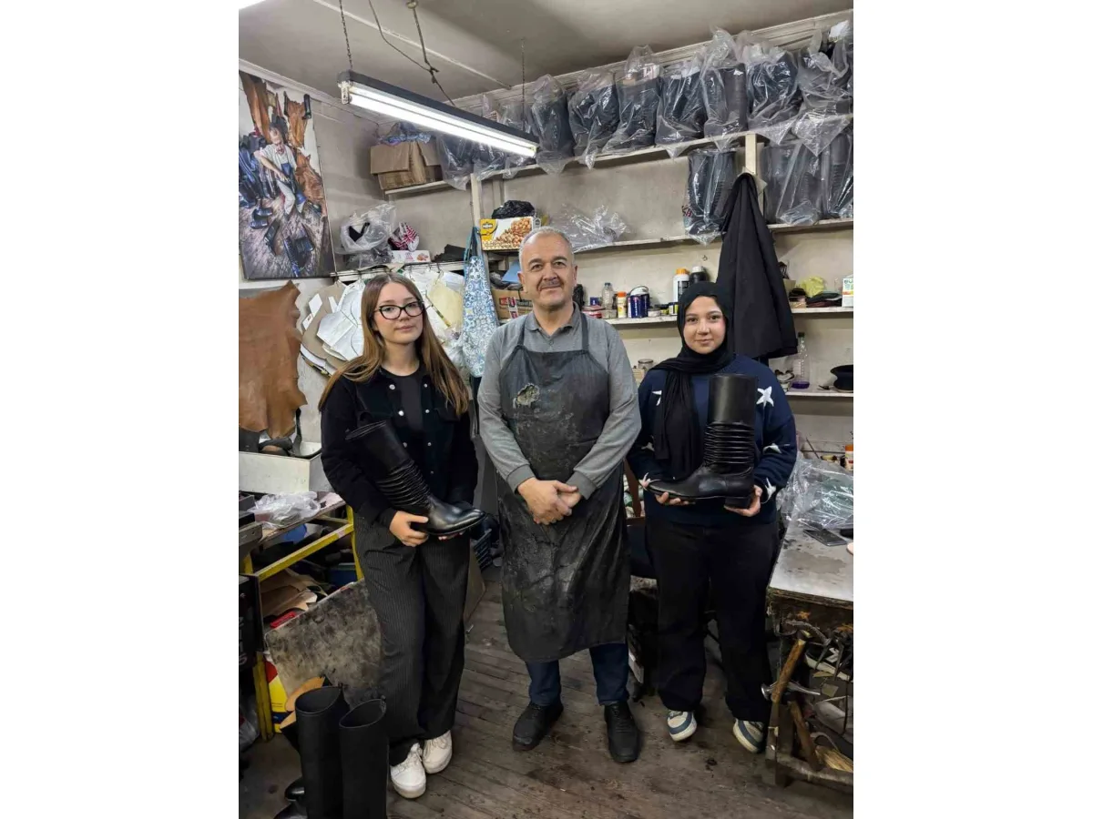 Denizli’de öğrenciler son ustanın izini sürdü